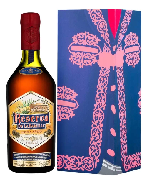 Текила Jose Cuervo Reserva de la Familia Extra Anejo, 0.7 л