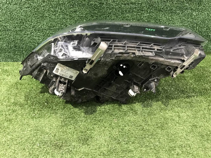 Фара правая BMW 5er G30 (2017-2020) LED