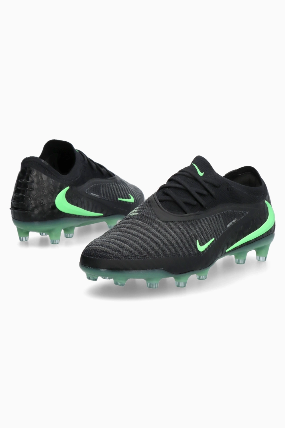 Бутсы Nike Phantom 6 Low Elite AG-Pro - черный