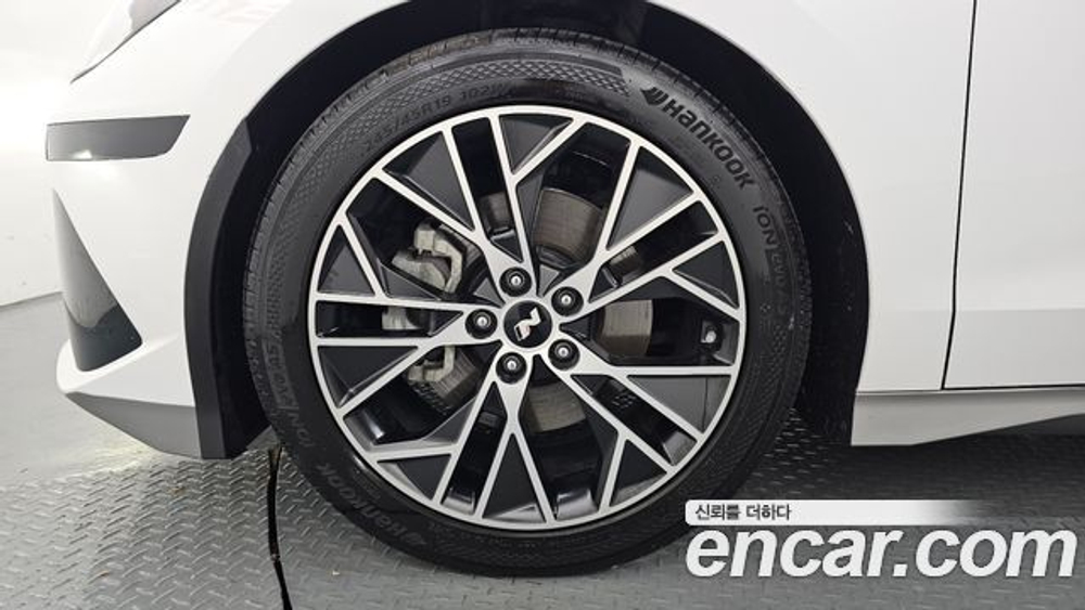 Hyundai Ioniq6 Long Range — 2023