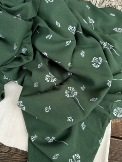 Отрез 0,85м Вискоза штапель Одуванчик на зеленом
