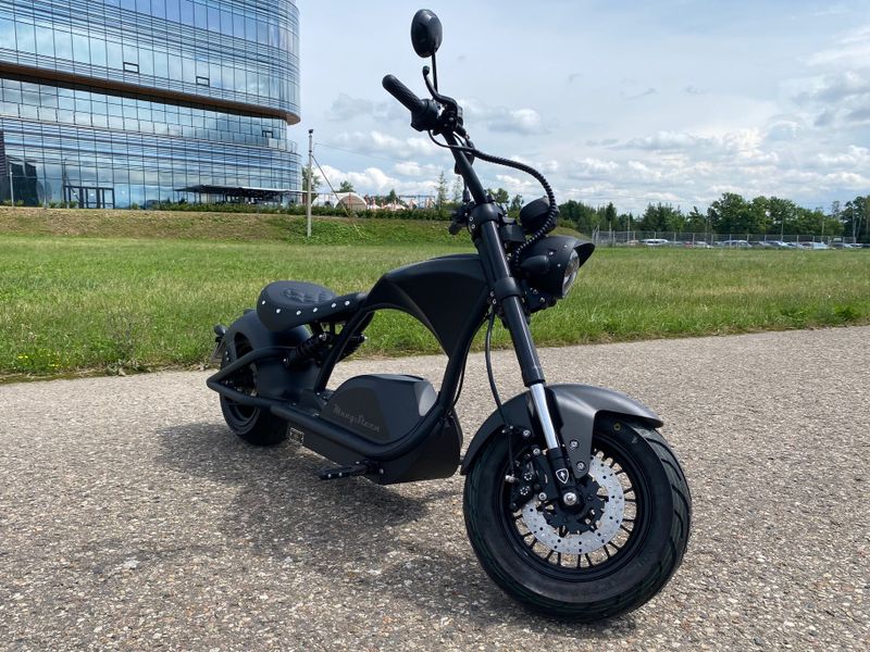 Электрический скутер Mangosteen M1PS Khight 60V2000W50A (В НАЛИЧИИ)