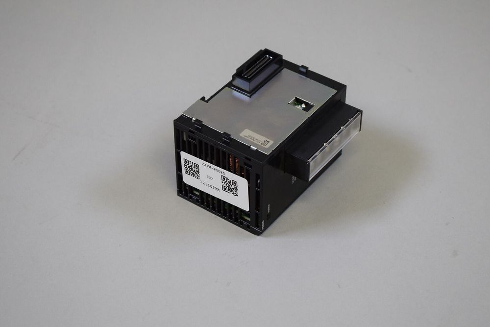 Б/у OMRON CJ1W-PD025 Б/у OMRON CJ1W-PD025