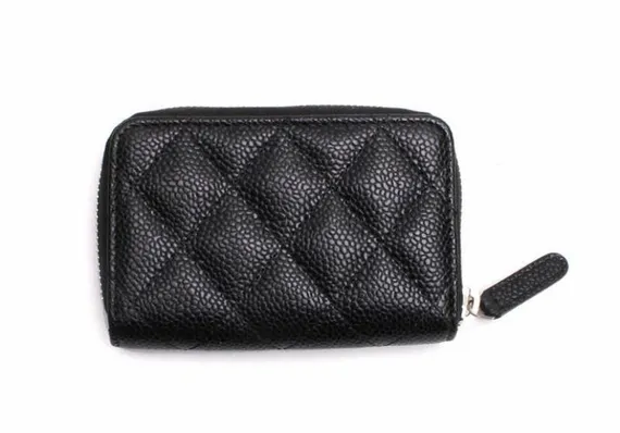 Кошелек для карт и монет для женщин Chanel на молнии черный