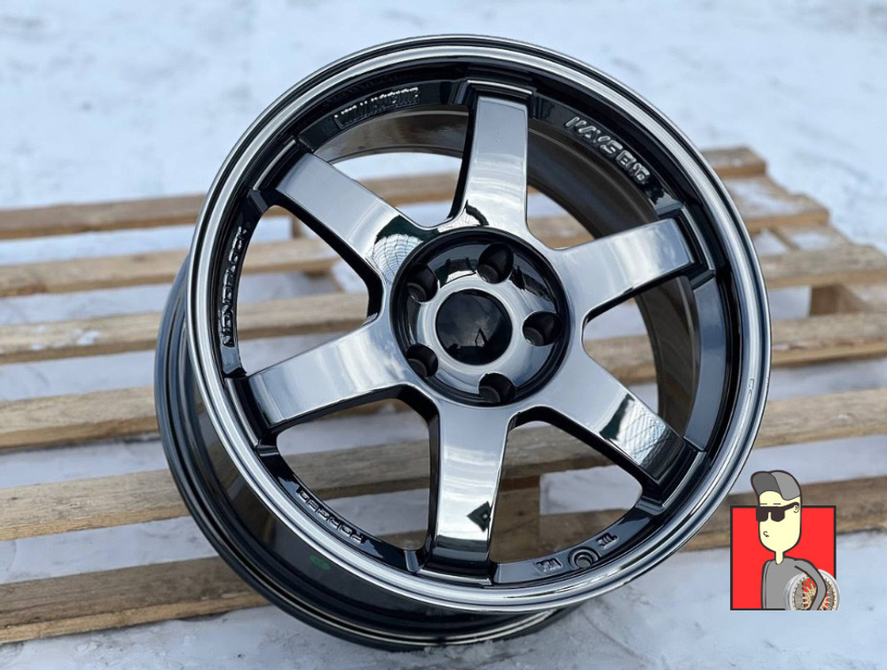 Комплект дисков Rays TE37 18x8.5 et42 5x114.3