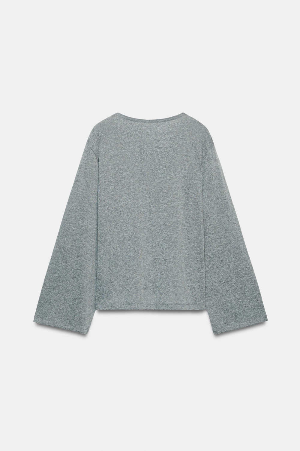 ФУТБОЛКА В СТИЛЕ РУСТИК С V-ОБРАЗНЫМ ВЫРЕЗОМ — ZARA
