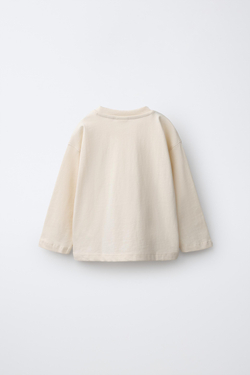 ZARA ЛОНГСЛИВ С БАСКЕТБОЛЬНЫМ ПРИНТОМ, ЭКРЮ