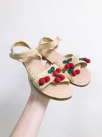 Сандалии Zara