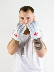 C642 Перчатки снарядные (Шингарты) Clinch Bag Gloves Cut Finger Kyokushinkai белые