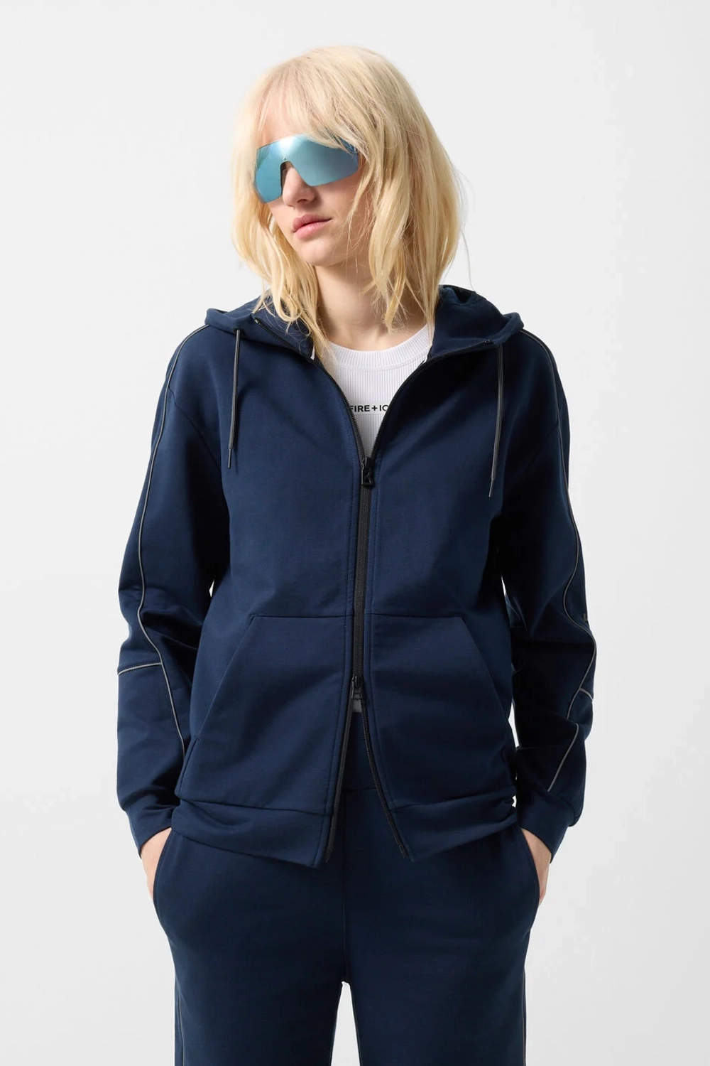 Толстовка BOGNER FIRE+ICE ENIA4 в синем цвете