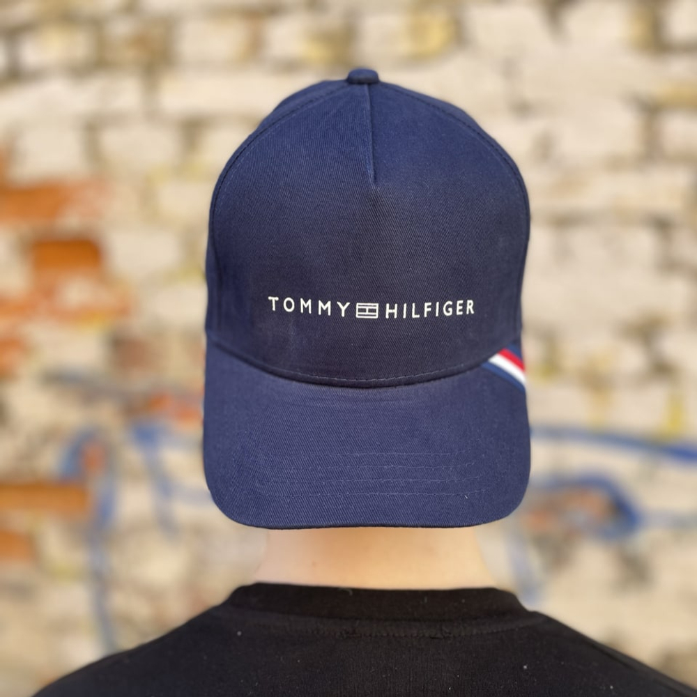 Бейсболка Tommy Hilfiger #1
