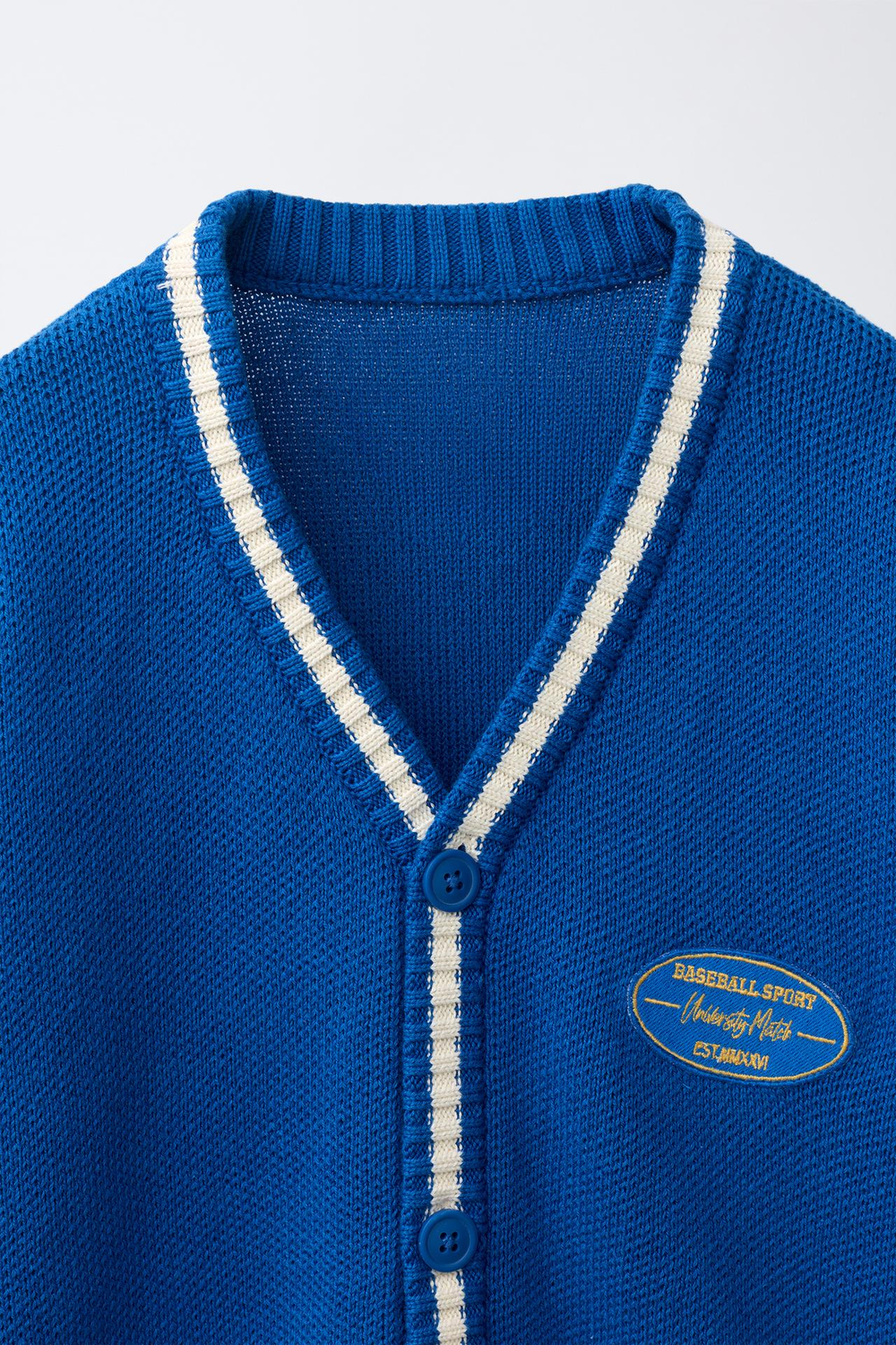 ZARA КАРДИГАН В СТИЛЕ VARSITY, ЯРКО-СИНИЙ