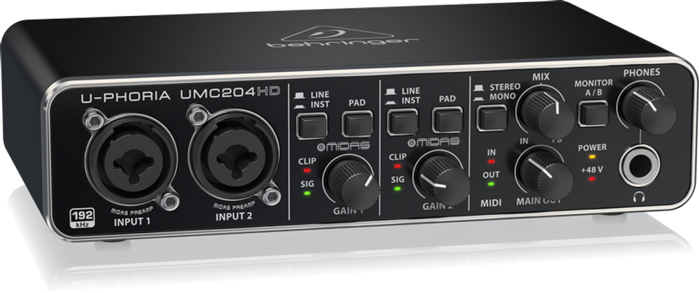 Behringer UMC204HD