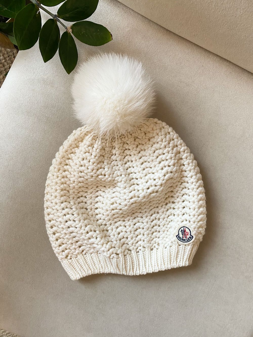 Шапка Moncler на 6 лет