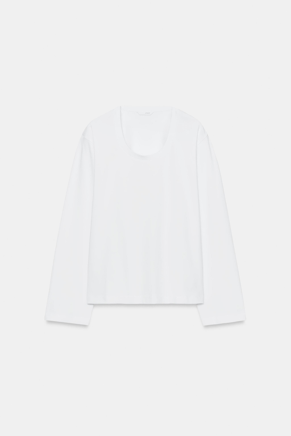 ФУТБОЛКА С КРУГЛЫМ ВЫРЕЗОМ — ZARA