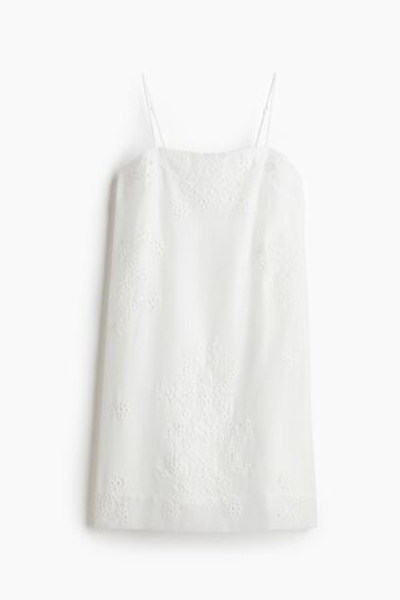Платье с вышивкой на бретелях — длина до колена - H&M