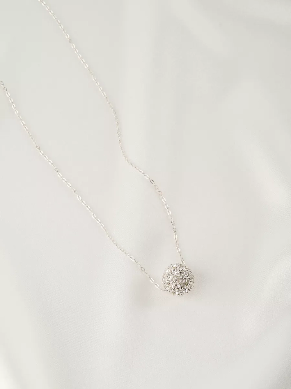 Кулон Серебряный шарик с кристаллами Swarovski