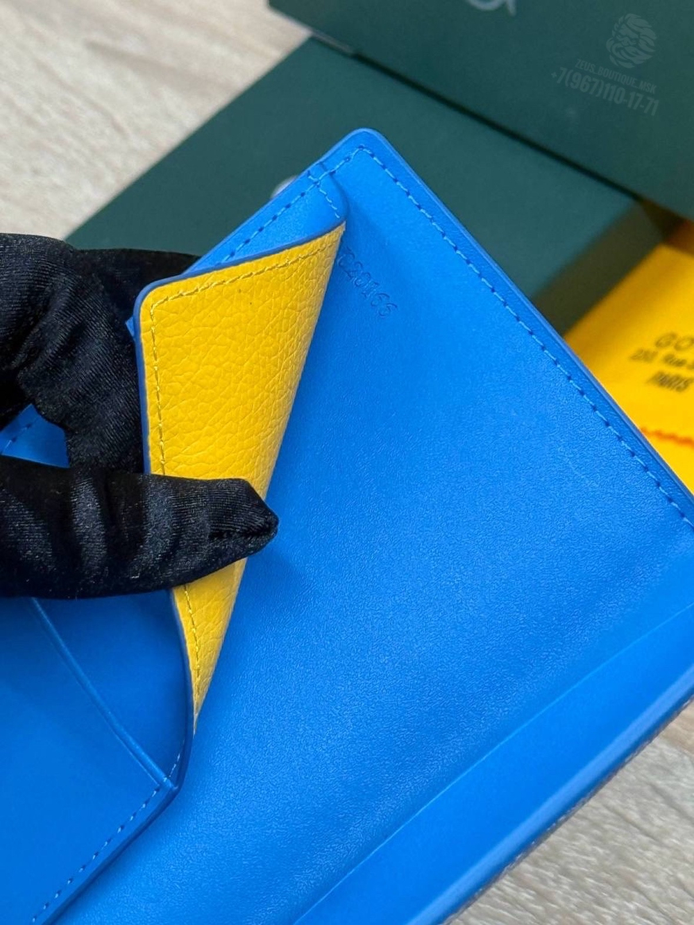Обложка для паспорта Goyard