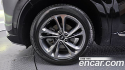 Hyundai Santafe Diesel 2.2 4WD — 2019