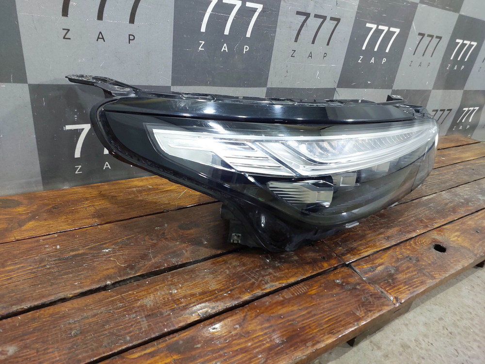 Фара правая LED Exeed VX 21-нв Б/У Оригинал 605000405AA