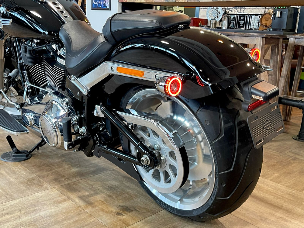 Harley-Davidson Fat Boy 114 (Black) 2024 с НДС