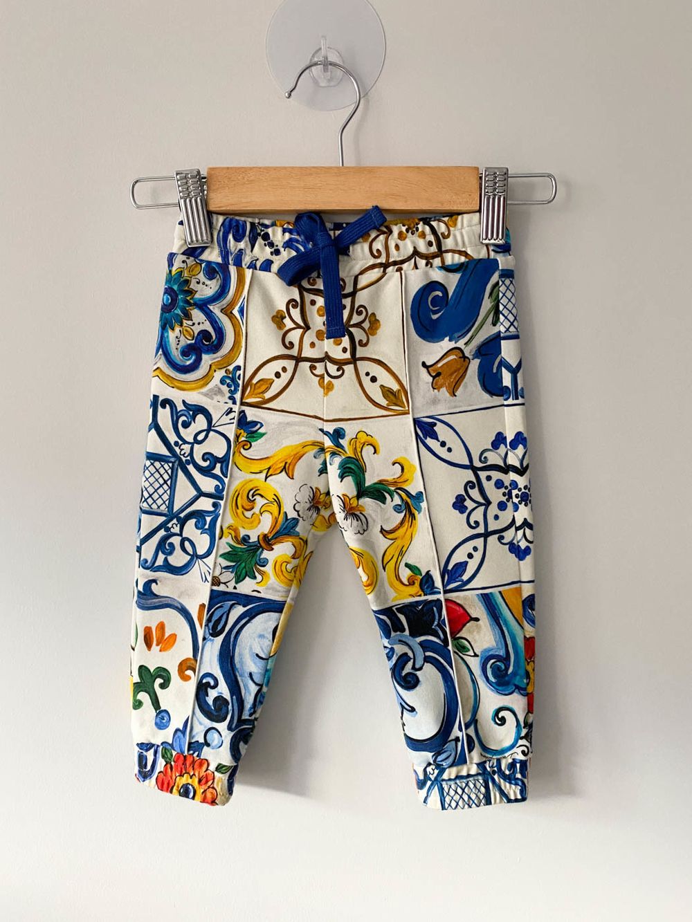 Костюм Dolce&Gabbana
