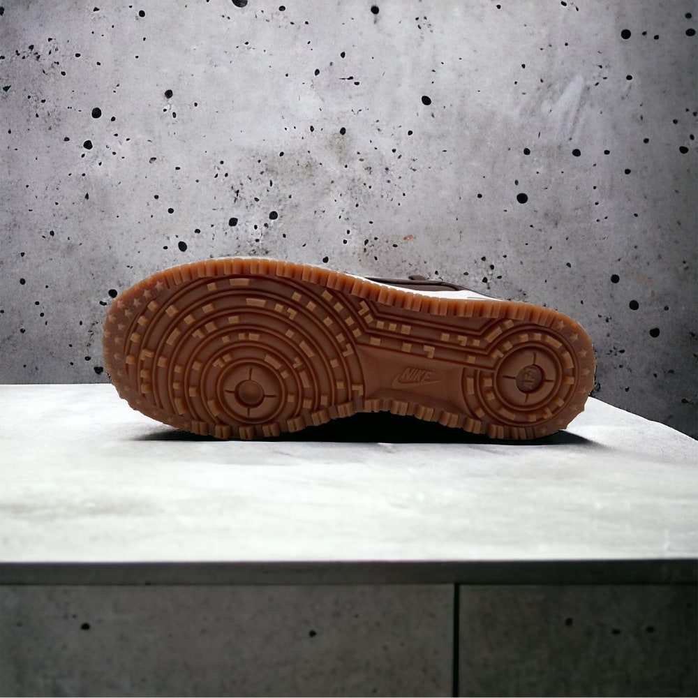 Nike Air Force 1 Anthracite • Duckboot Brown