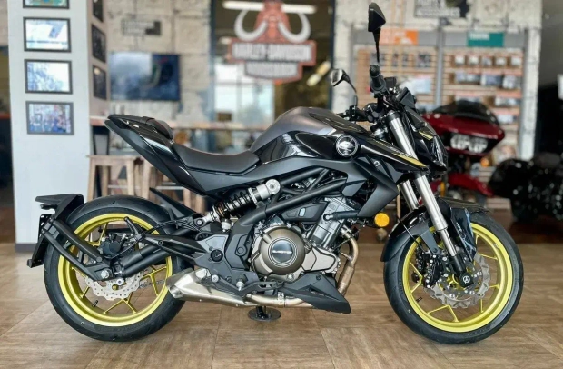 QJMotor SRK 400, 2024