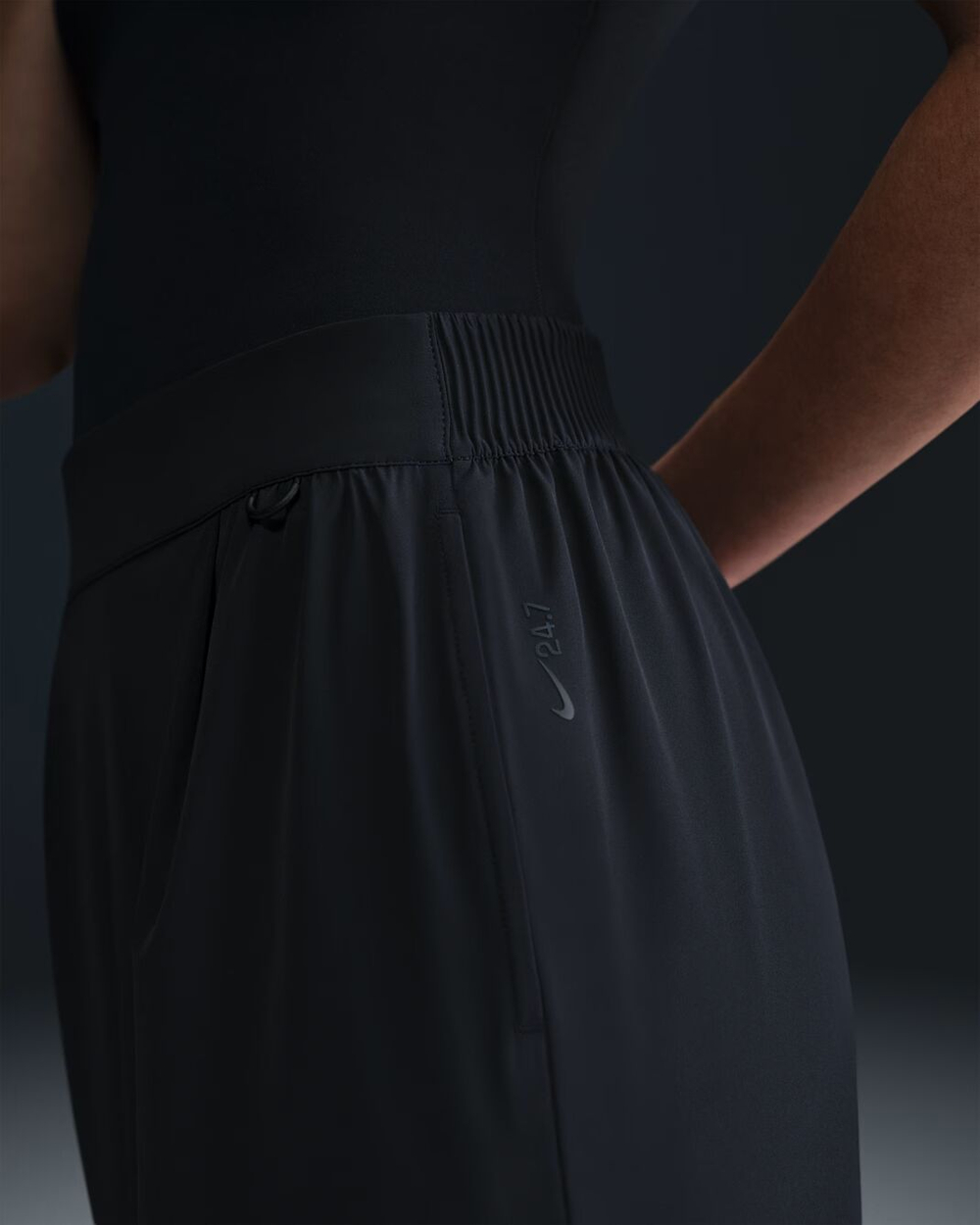 Nike 24.7 PerfectStretch Женские спортивные штаны Dri-FIT с высокой талией, свободным кроем и широкими штанинами - NIKE