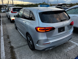 Mercedes-Benz B180 AMG Line, 2019