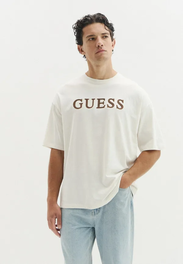 Футболка мужская GUESS