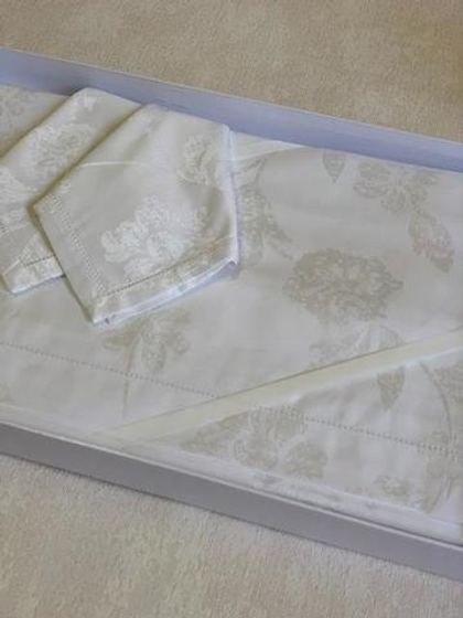 Скатерть 170х220 и 8 салфеток Gamba 9205 Bianco белая