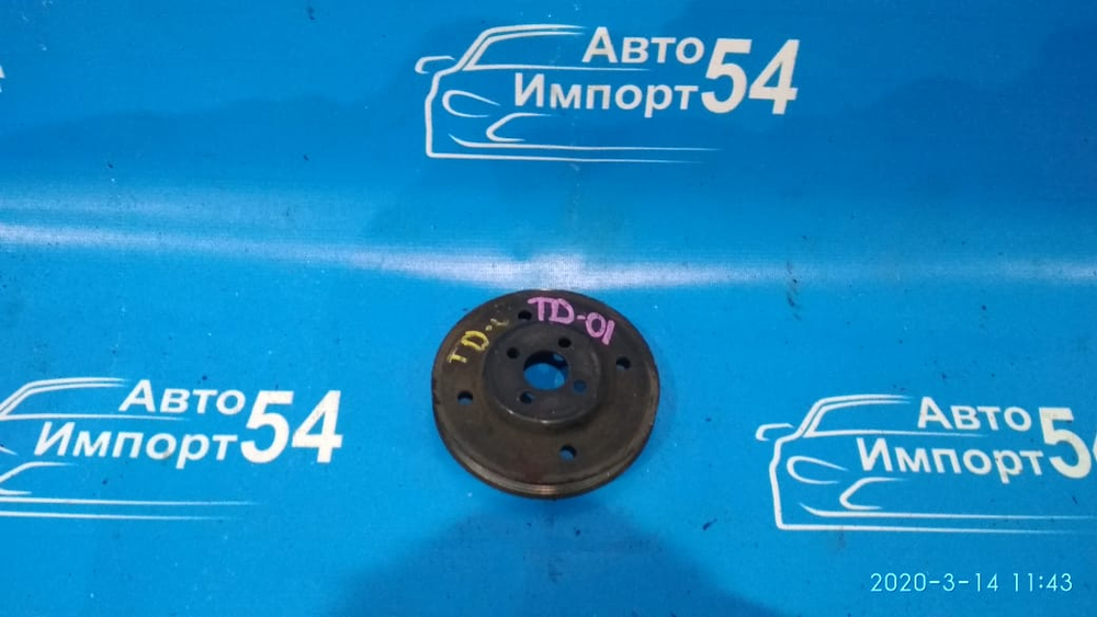 Шкив помпы SUZUKI VITARA 1996