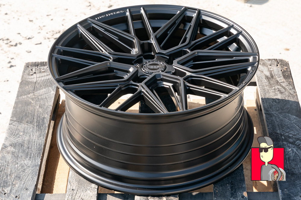 Комплект дисков Vossen HF-7 FlowForm 18x8 et38 5x112