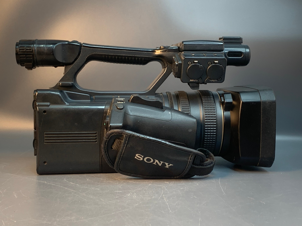 Sony HDR-AX2000E
