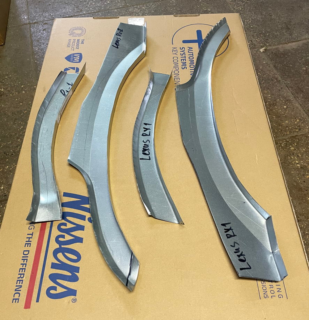 Арка правая (верх. часть) Lexus RX300, Toyota Harrier 1997-2003