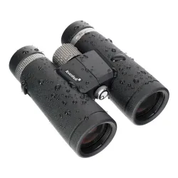 Бинокль Levenhuk Nitro ED 8x42 с каплями воды на корпусе