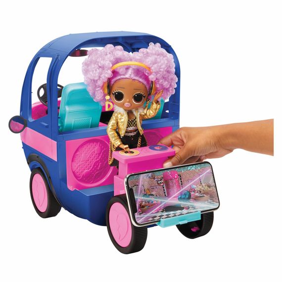 L.O.L. Surprise! O.M.G. 4-in-1 Glamper Fashion Camper