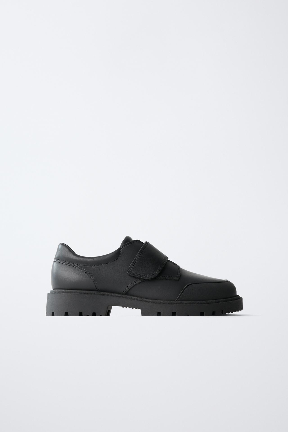 ZARA КОЖАНЫЕ ШКОЛЬНЫЕ ТУФЛИ, ЧЕРНЫЙ