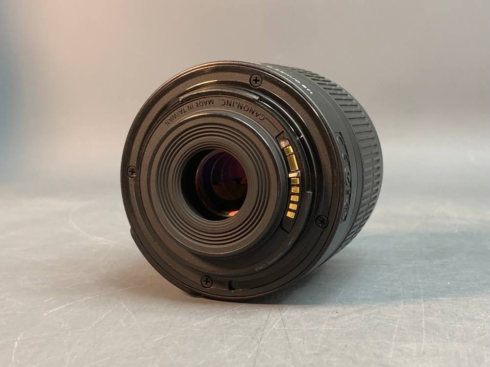 Canon 18-55mm 3.5-5.6 IS II