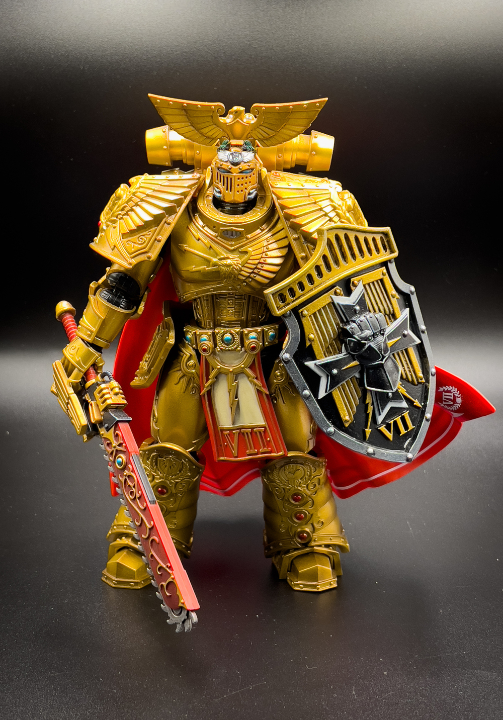 Helmet & Shield of Rogal Dorn