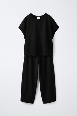 ZARA КОМПЛЕКТ ИЗ ФУТБОЛКИ И БРЮКОВ-БАЛЛОНОВ, ЧЕРНЫЙ