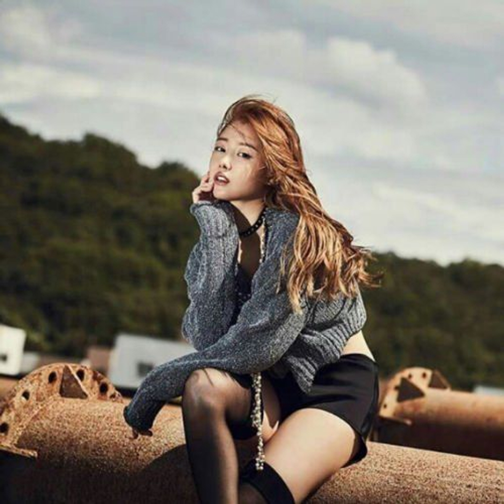 Альбом SECRET SONG JI EUN - BOBBY DOLL 2nd Mini Album