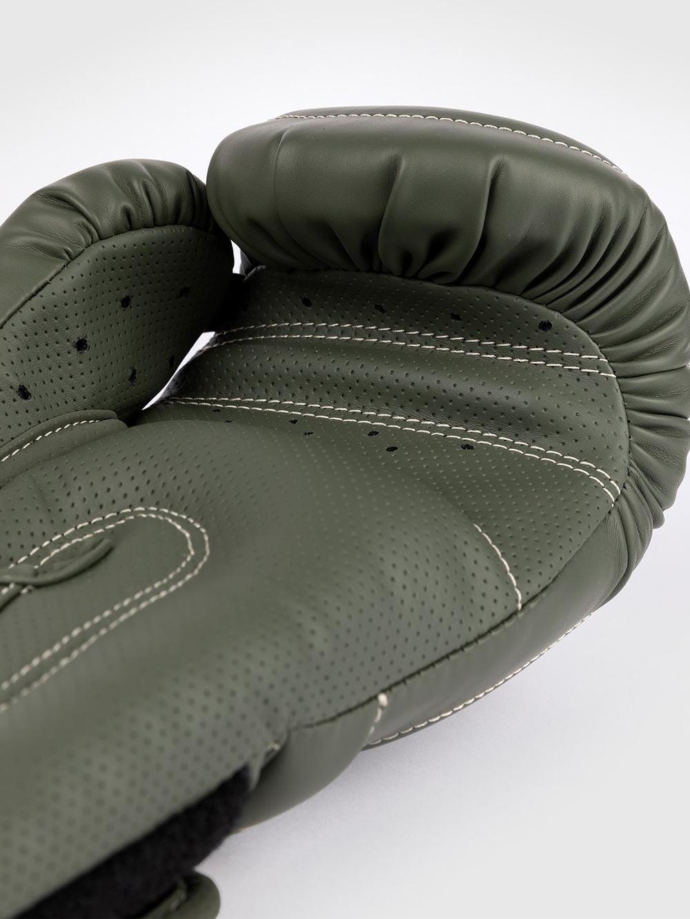 Перчатки боксерские Venum Impact Evo Military Green