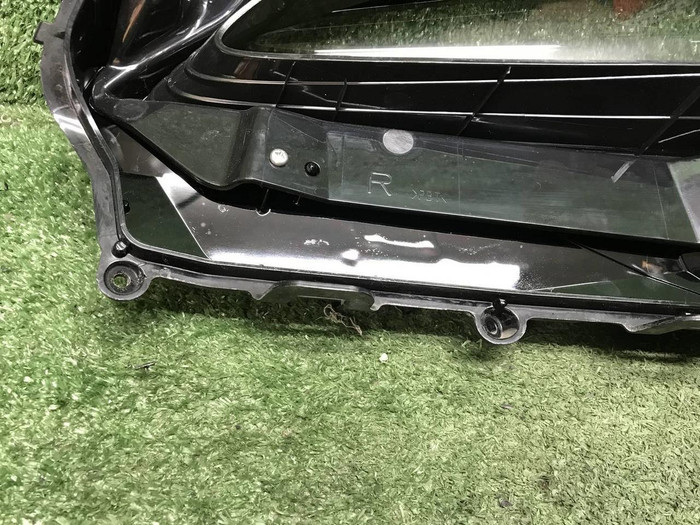 Стекло фары правое Lexus NX 1 (2014-2017)