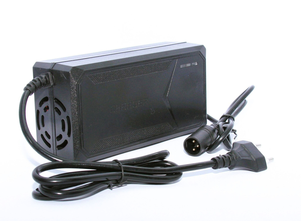 Зарядное устройство 60v (67.2V) 3A XLR для электровелосипеда Колхозник, Minako