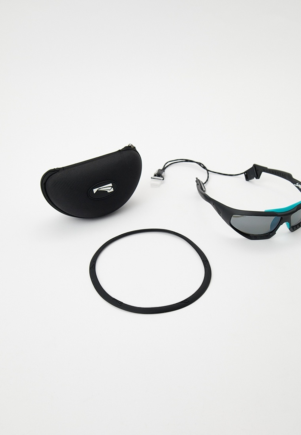 Спортивные очки LiP Surge / Matt Black / Aquamarine / PC Polarized / Levanté Series Chroma Smoke Lens
