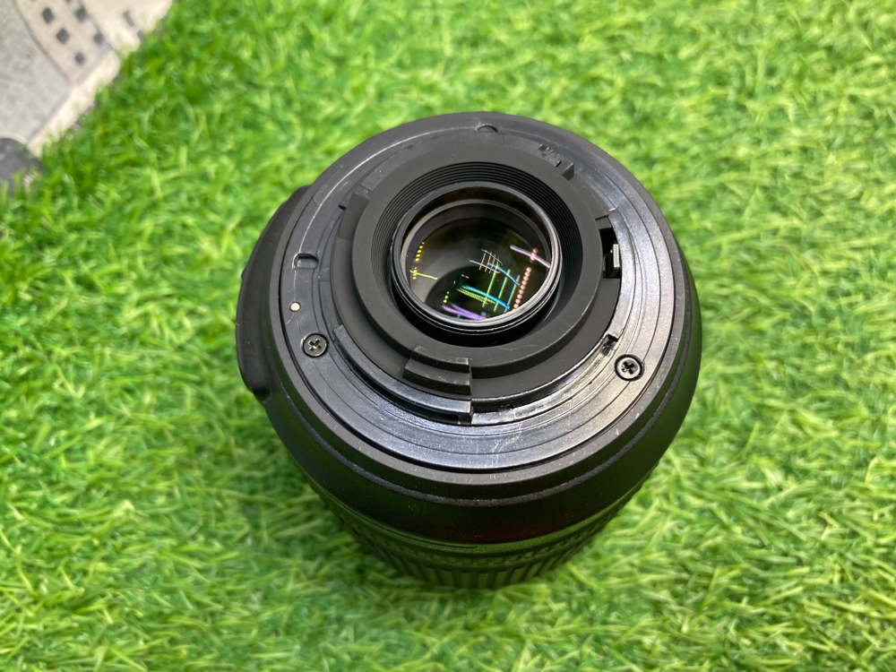 Nikon 18-105mm 3.5-5.6G AF-S ED DX VR Nikkor