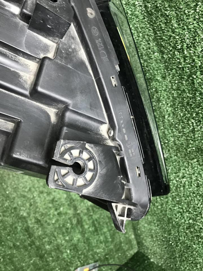 Фара левая Tank 500 (2021-н.в.) LED