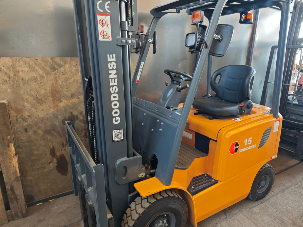 Электропогрузчик GOODSENSE FB15C3 г/п 1,5 тонны 4800 мм
